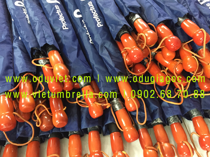 xưởng sản xuất ô dù cầm tay in logo quảng cáo